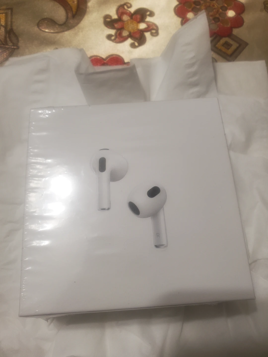 Apple AirPods 3rd Gen with MagSafe Charging Case