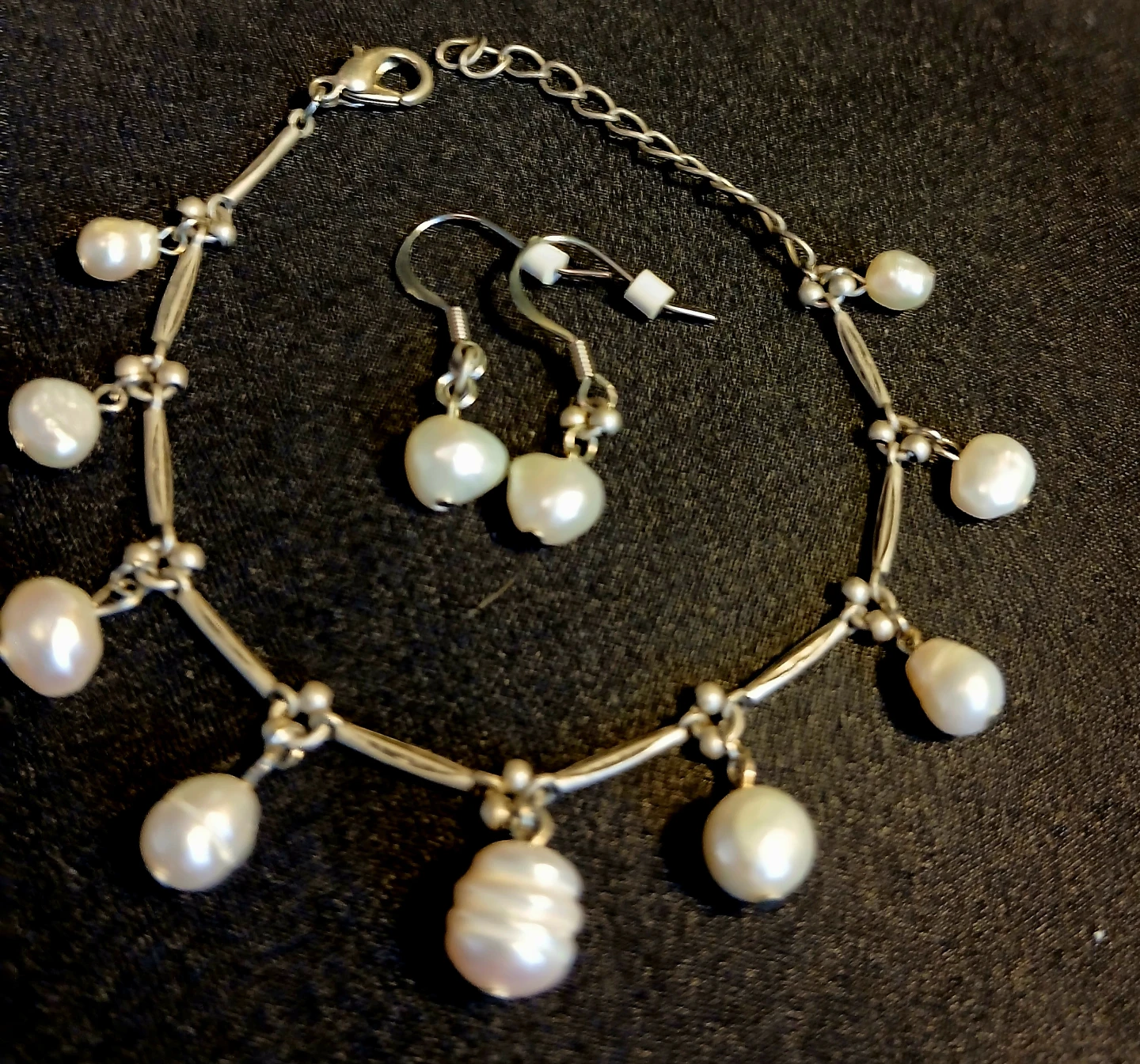 Pearl Bracelet and Earring Set - photo 3