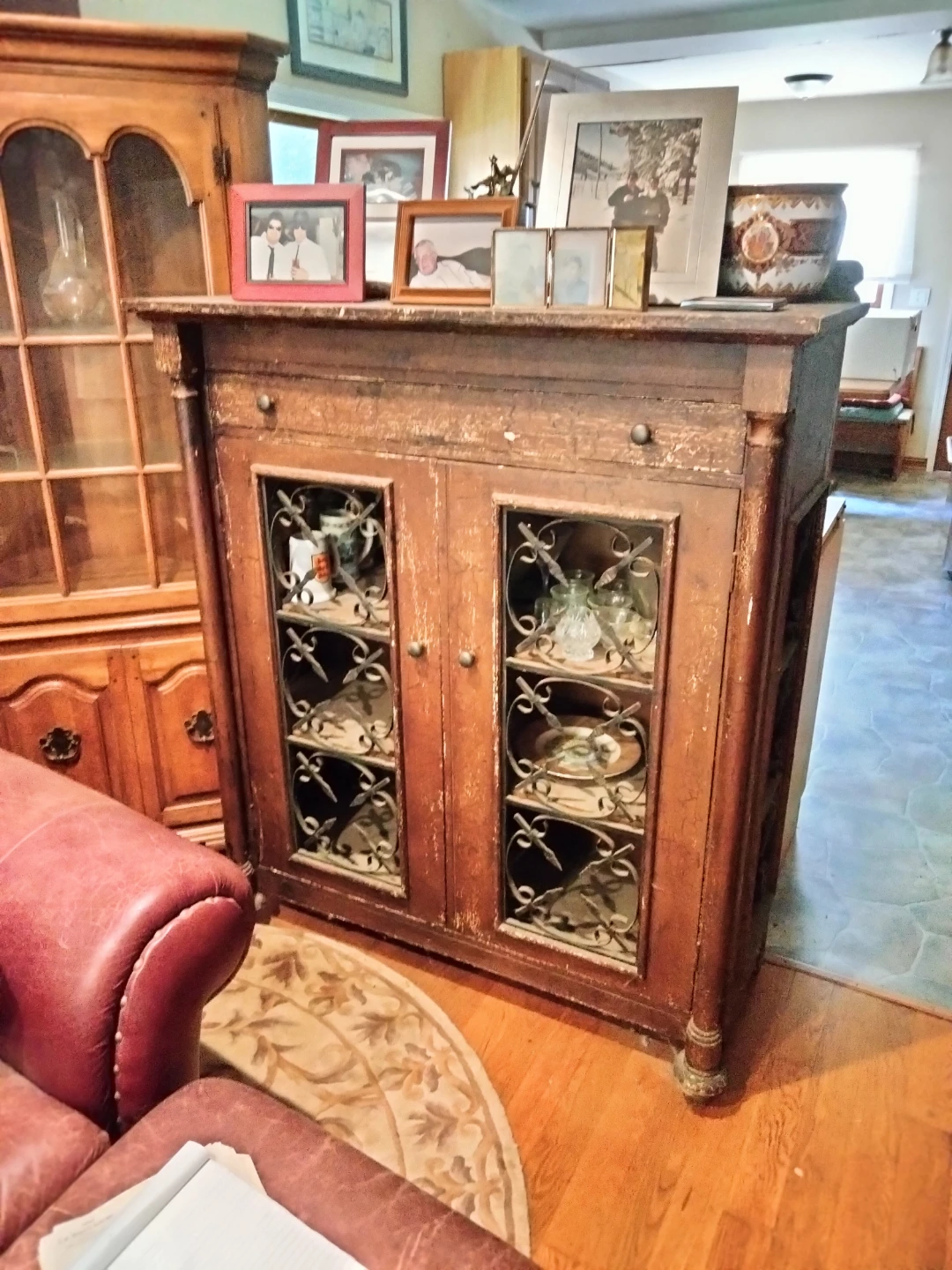 Antique looking Wooden Cabinet with Decorative Glass Doors - photo 2
