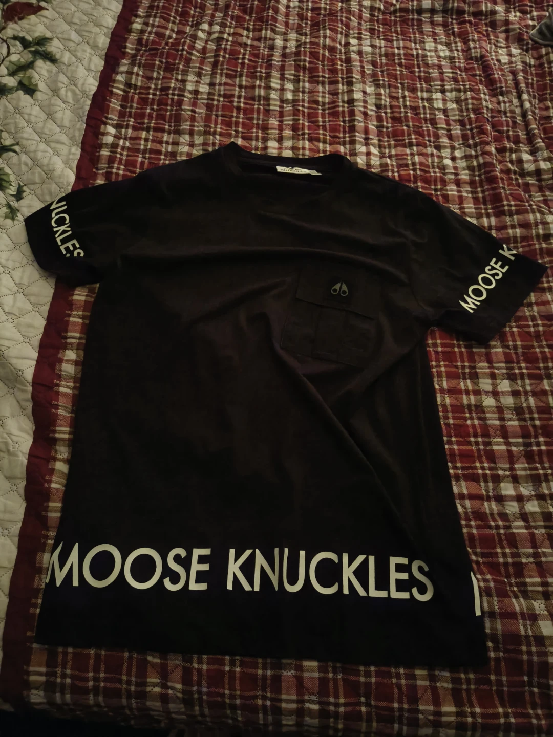 Moose Knuckles Black T-Shirt - Size L