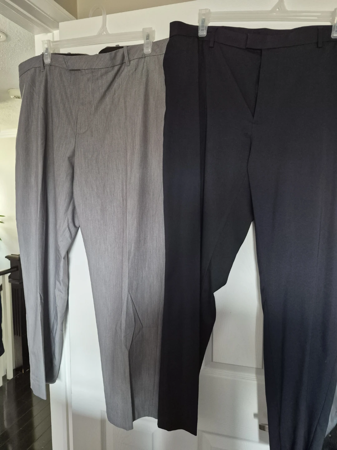 Van Heusen Flex Fit Mens Dress Pants - size 44