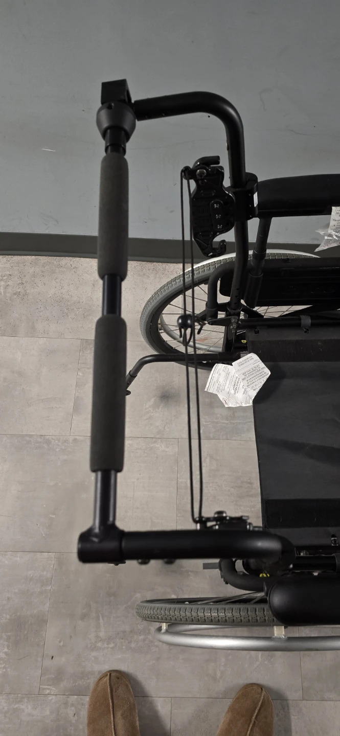 Black Wheelchair with Seatbelt - photo 3