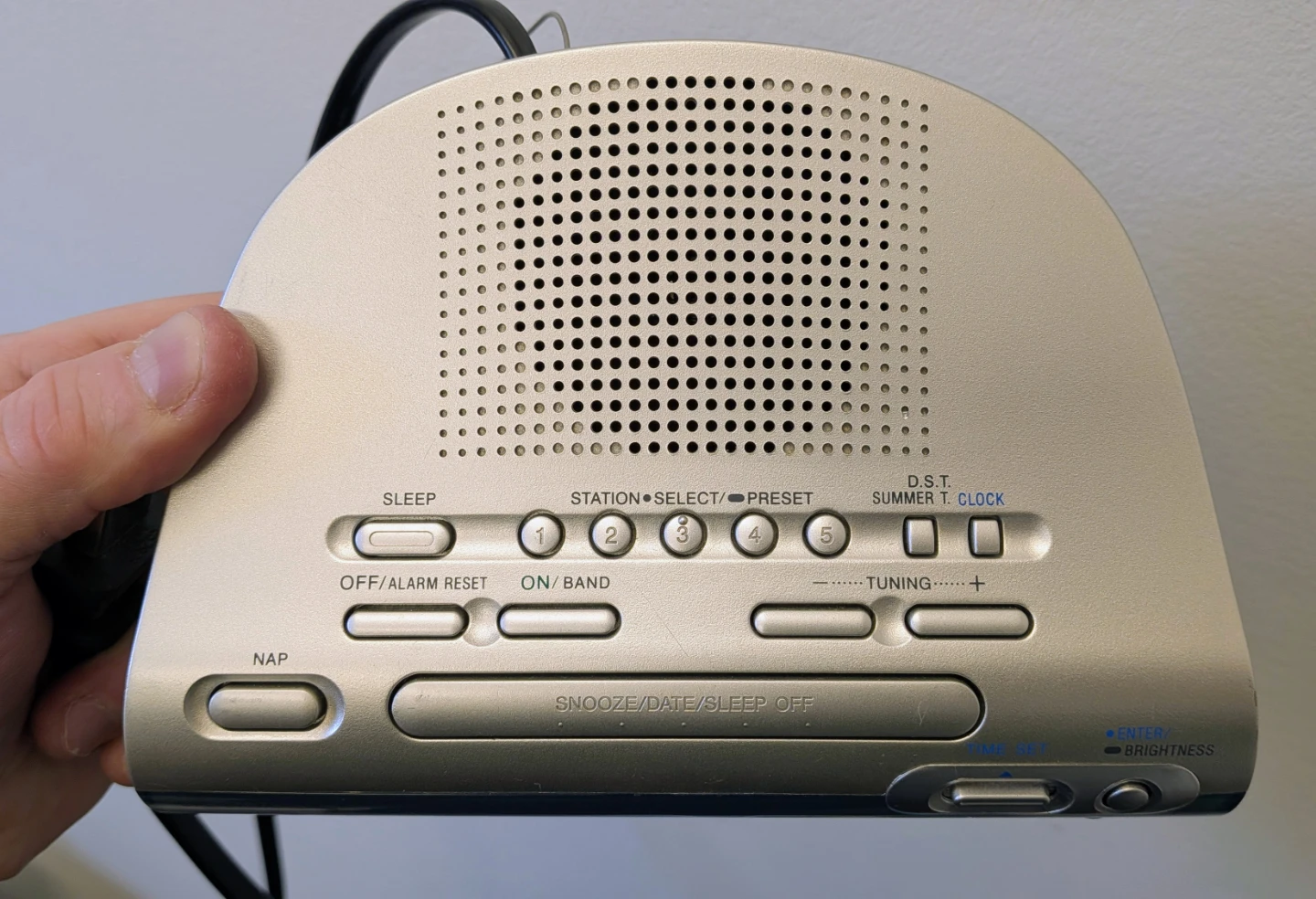 Sony Dream Machine ICF-C218 FM/AM Alarm Clock Radio - photo 2