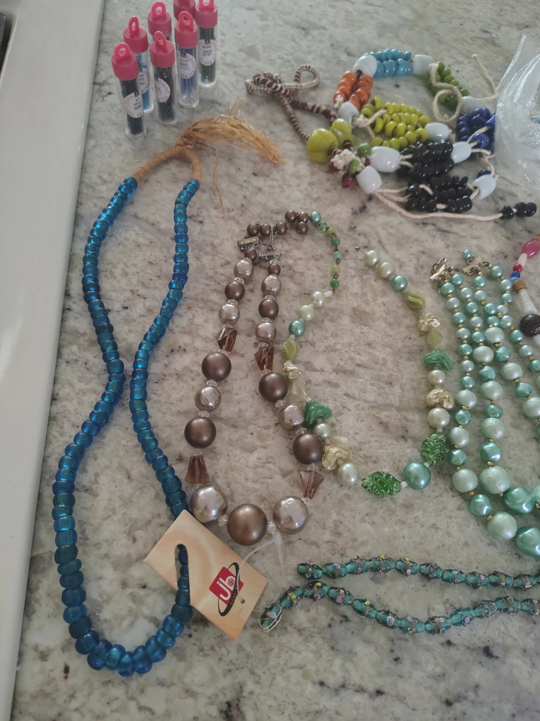 Assorted Vintage Beads *LOT* - photo 3