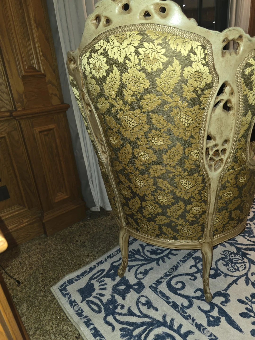 Vintage Ornate Accent Chair - photo 3