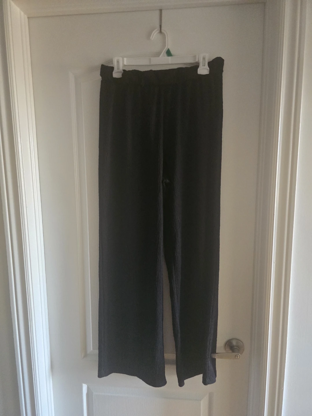 Wide leg pants size Large