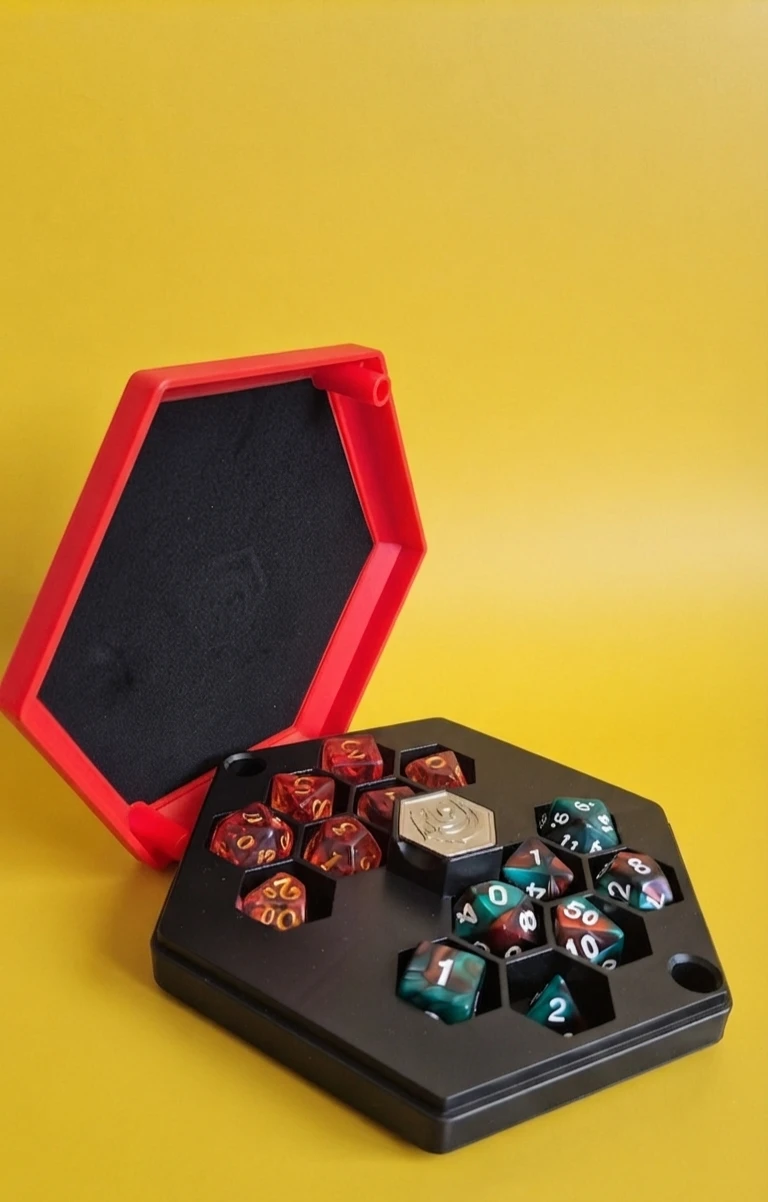 Dragon Dice Hexagonal Case with Dice - photo 3