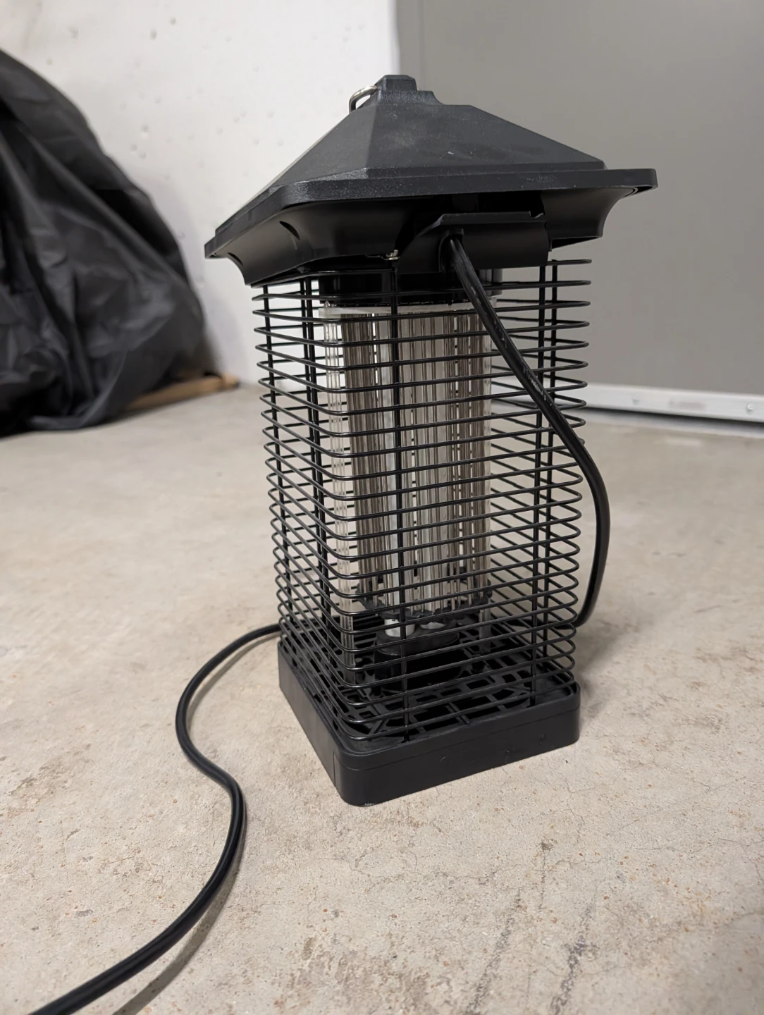 Black Insect Zapper Lamp - photo 2