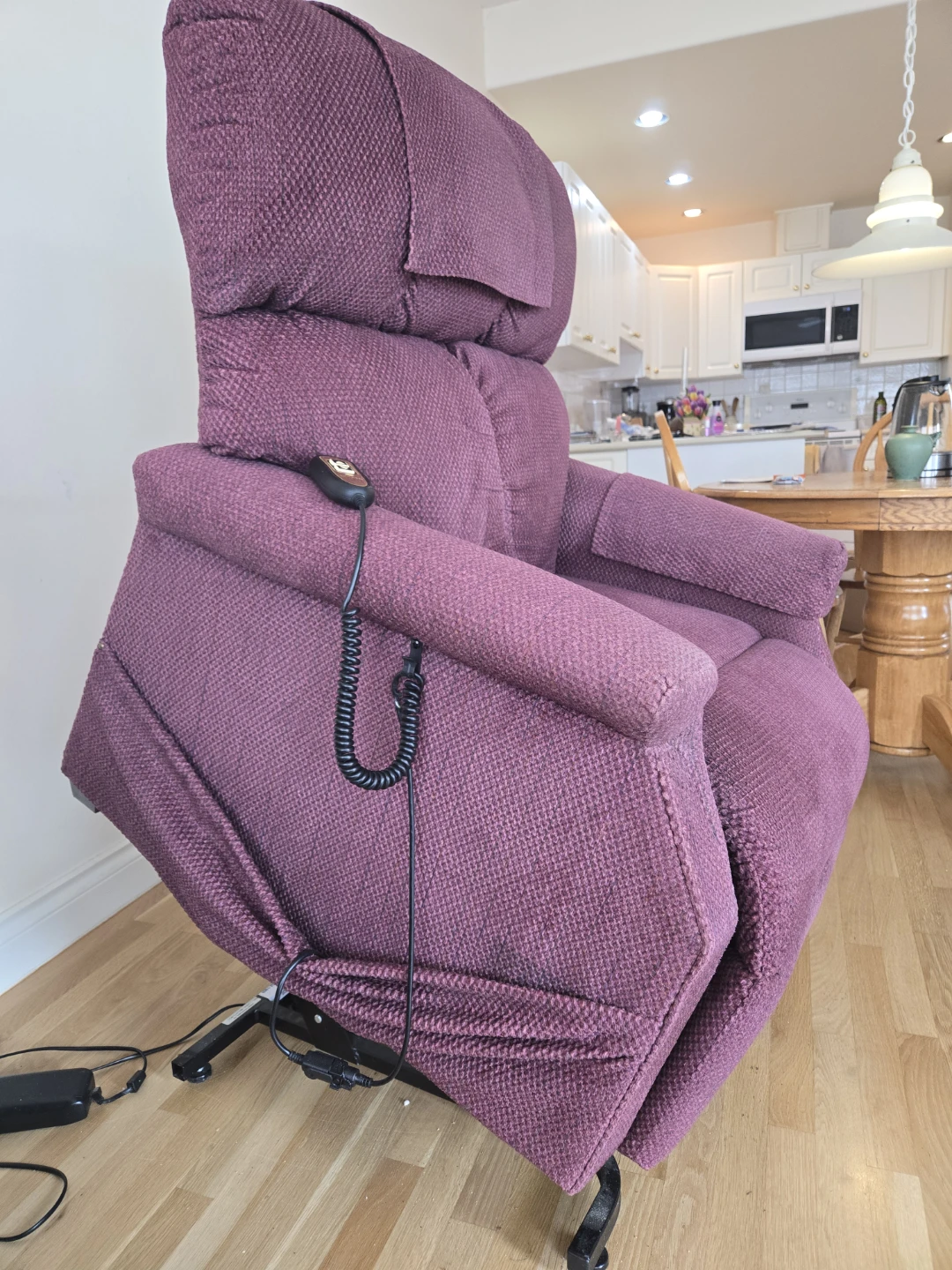 Golden Technologies Power Lift & Recline Chair - photo 4