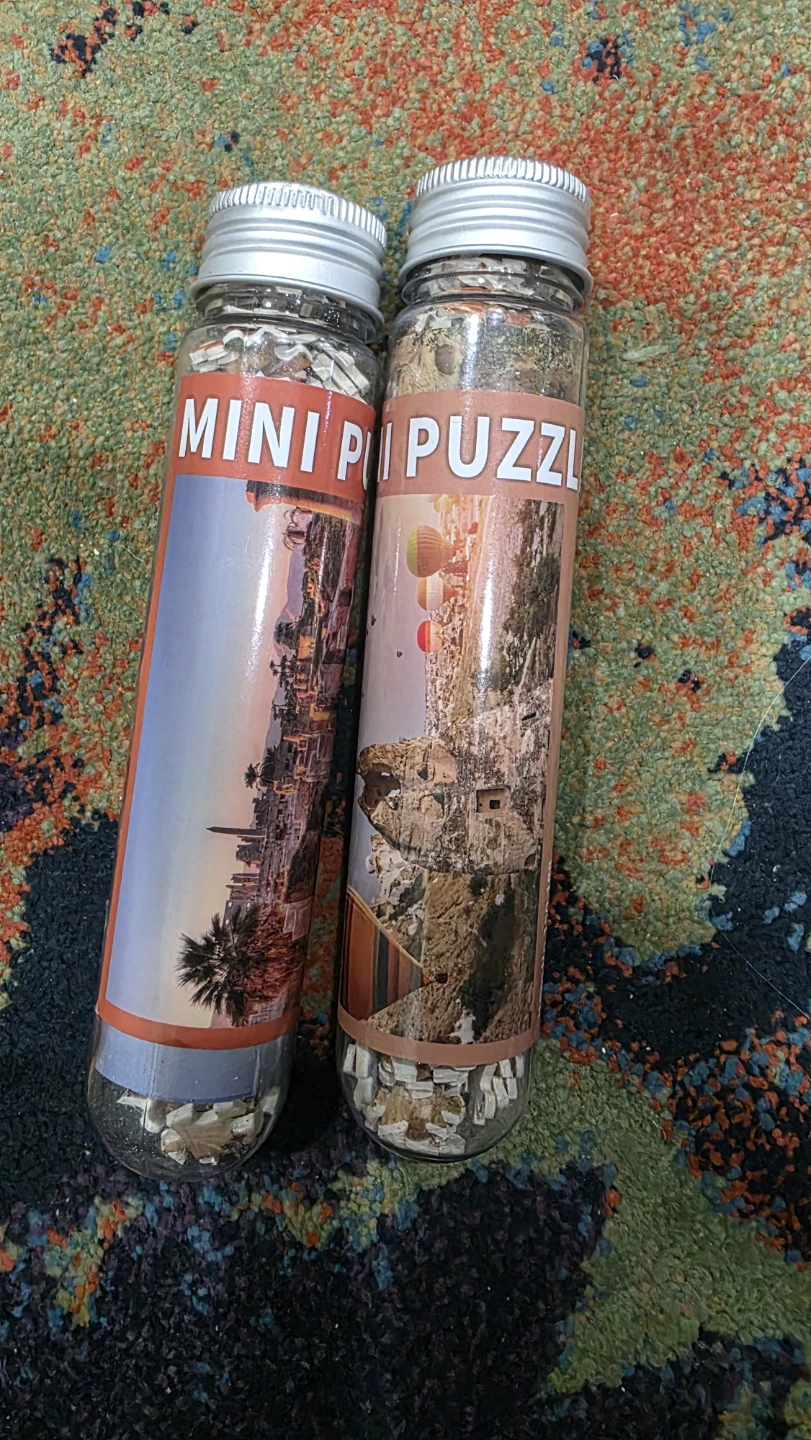 2 Mini Puzzle Tube 150 Pieces each