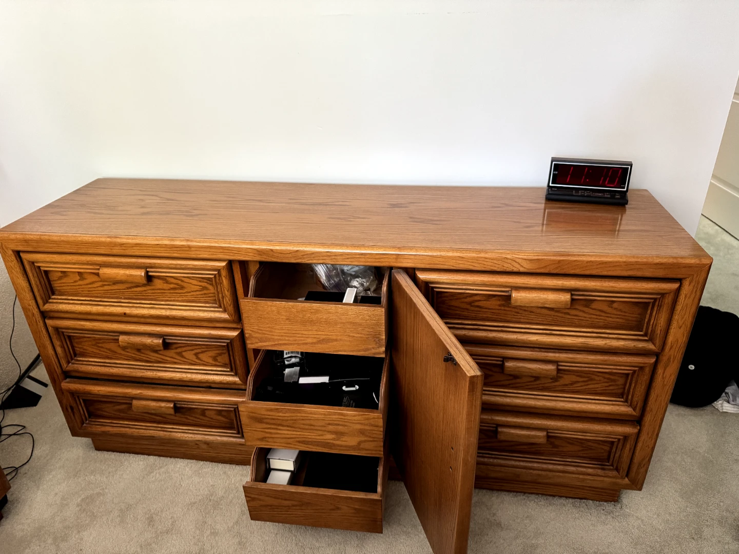 Wooden Dresser with 9 Drawers