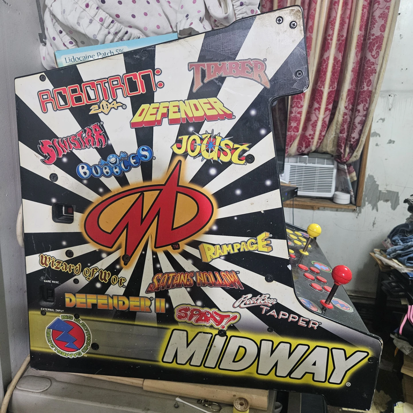 Midway Arcade Tabletop Machine - photo 3