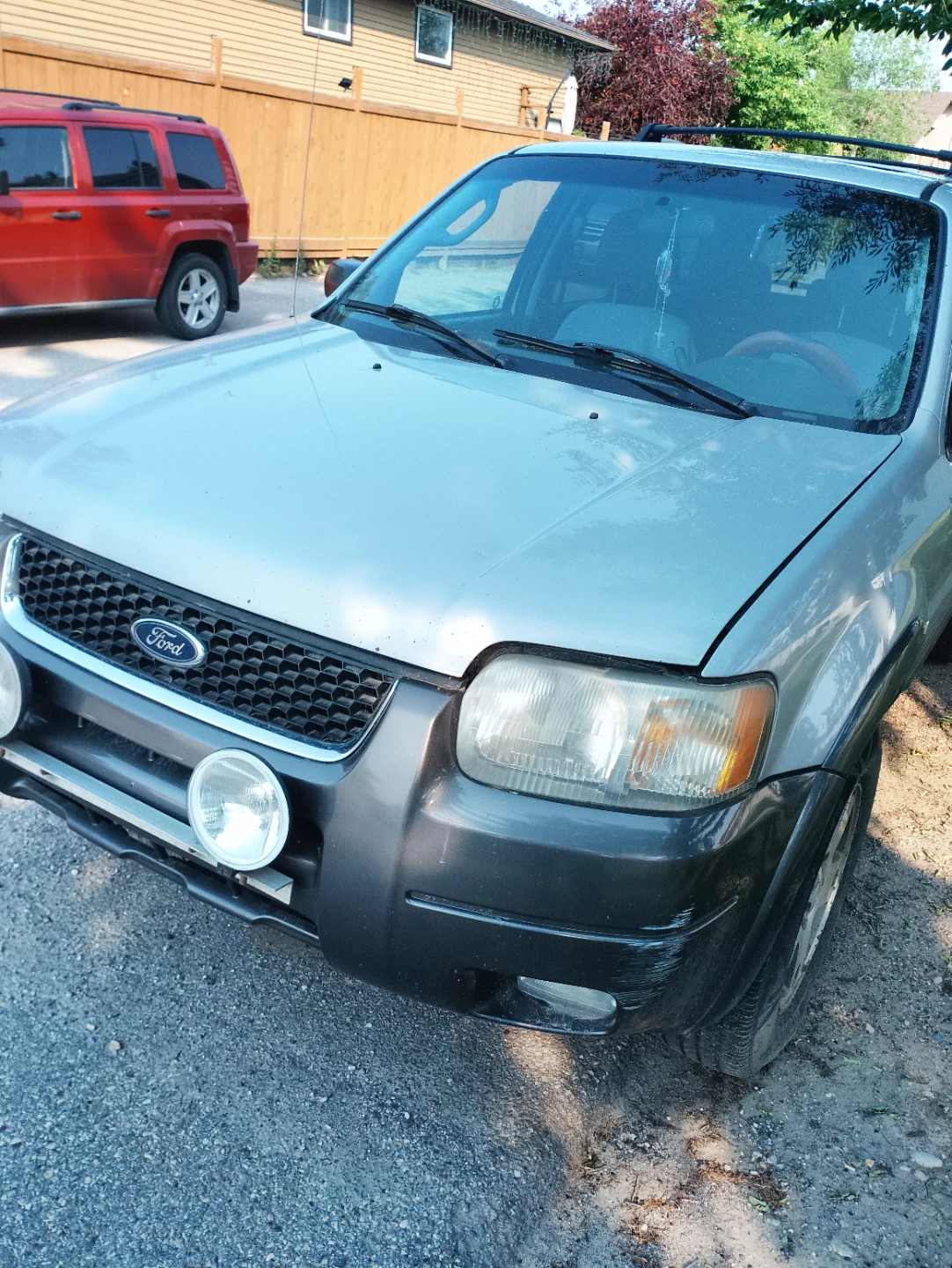 Ford Escape - photo 2