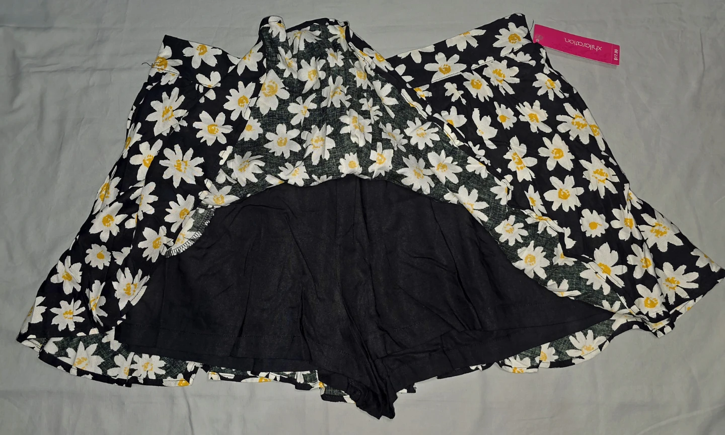 Women's Daisy Print Skirt Shorts XL - photo 2