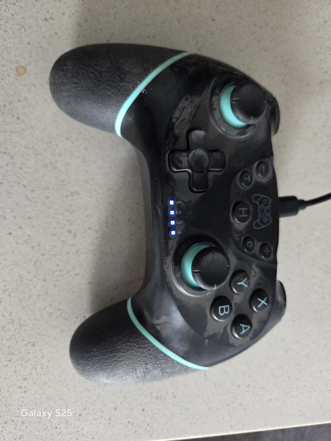 Black Wireless Controller - photo 4
