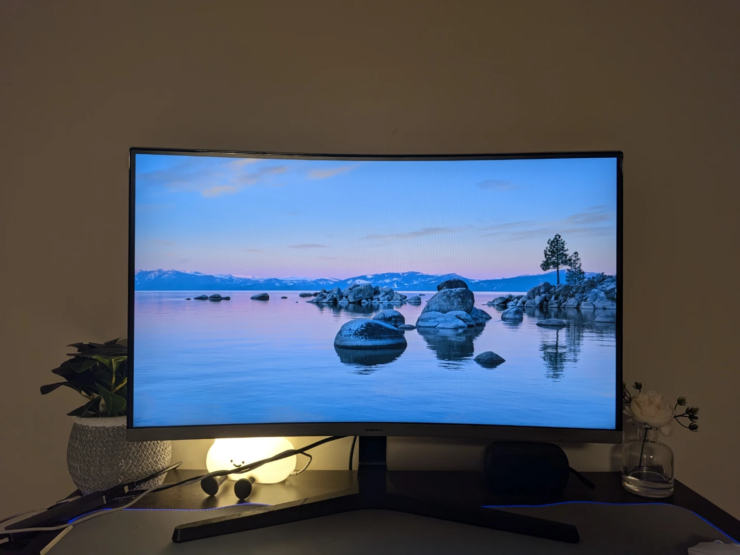 Samsung 27" Curved Monitor S3 Series (BRAND NEW/ORIGINAL BOX)