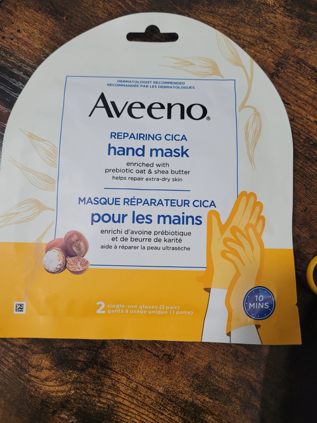 Aveeno Repairing CICA Hand Mask