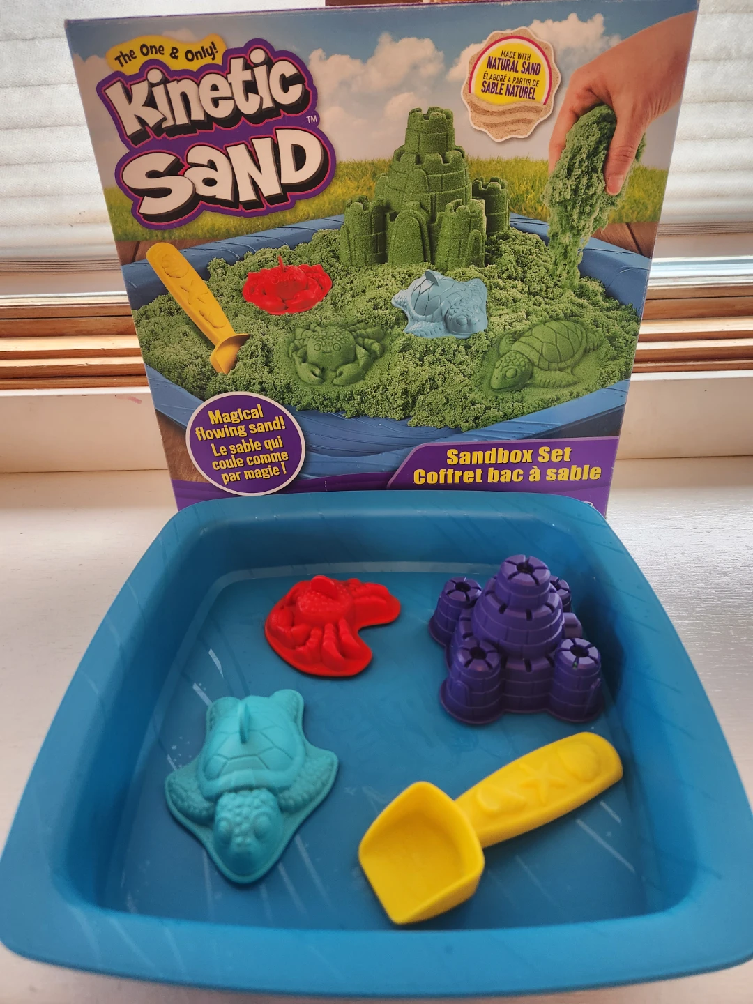 Kinetic Sand Sandbox Set