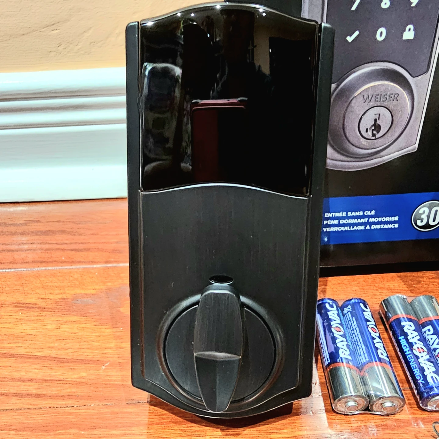 Weiser SmartCode 10 Keyless Touchscreen Smart Deadbolt Door Lock - photo 3