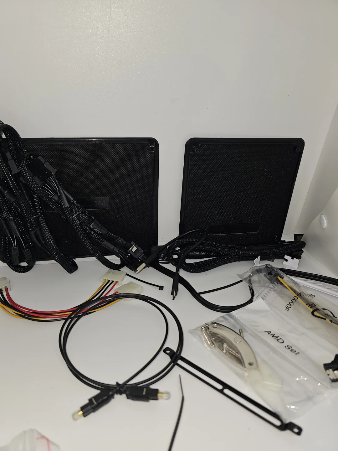 Computer Power Supply Unit Cables and Accessories - photo 3