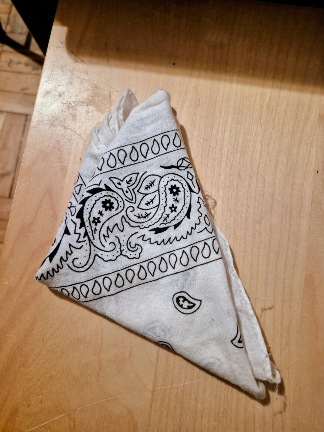 White Paisley Bandana - photo 2
