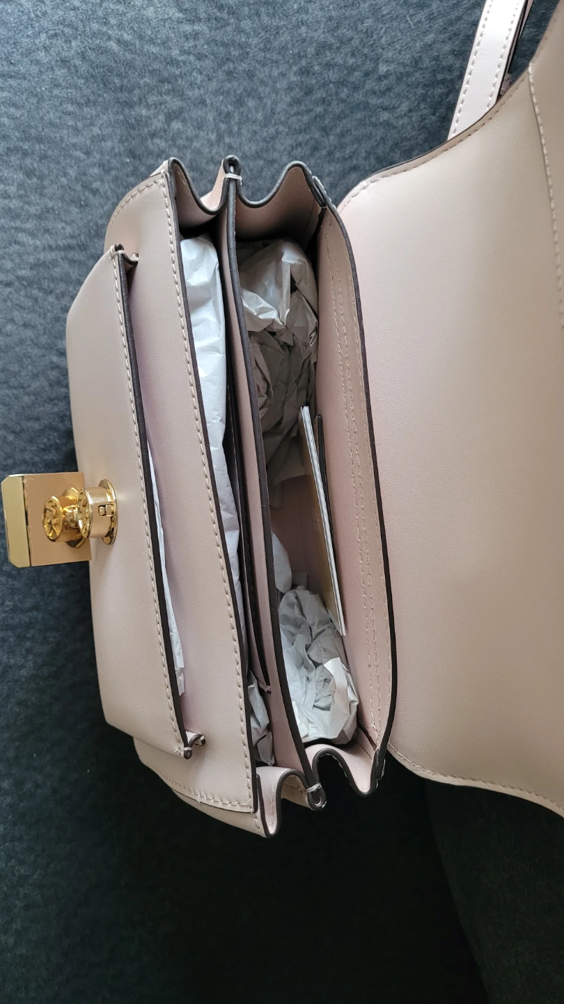 Michael Kors Pink Leather Shoulder Bag - photo 4
