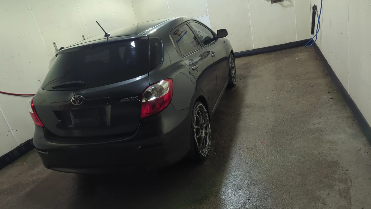 2014 5 speed matrix - photo 2