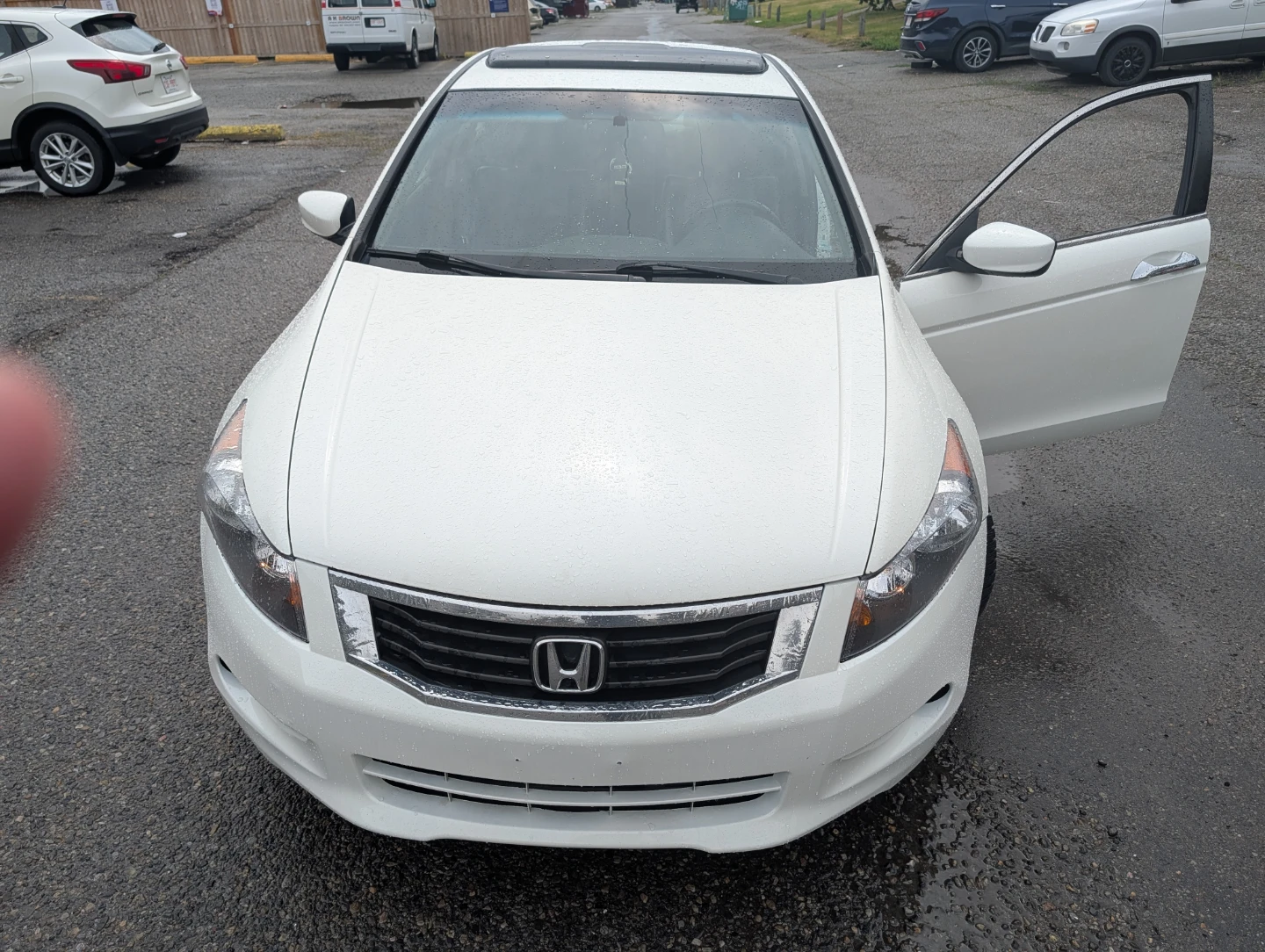 2008 fully loaded Honda accord V6