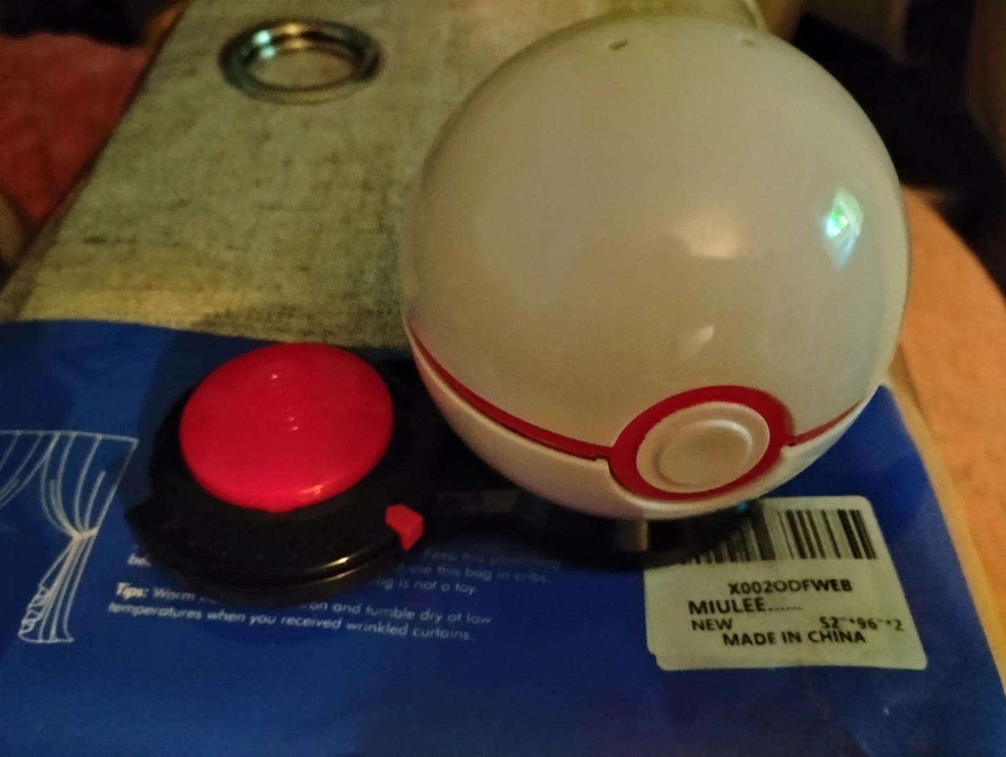 Pokemon Jigglypuff Playset with Poké Ball