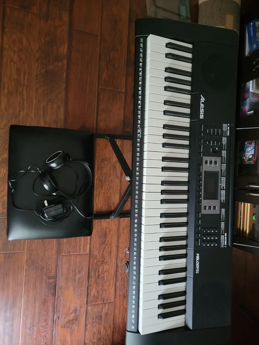 Alesis Melody 61 Keyboard - photo 3