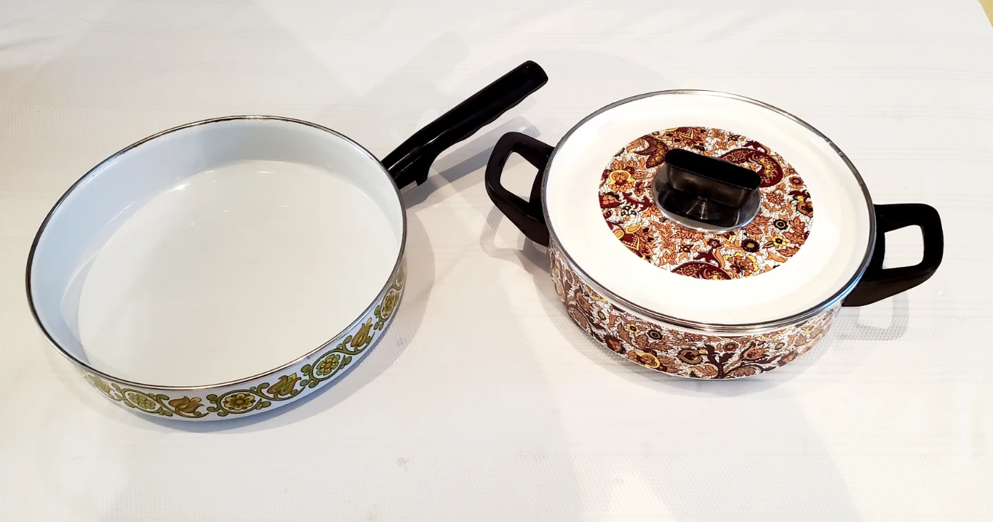 Vintage 1970 Fancipans Pot with Lid and Frying Pan