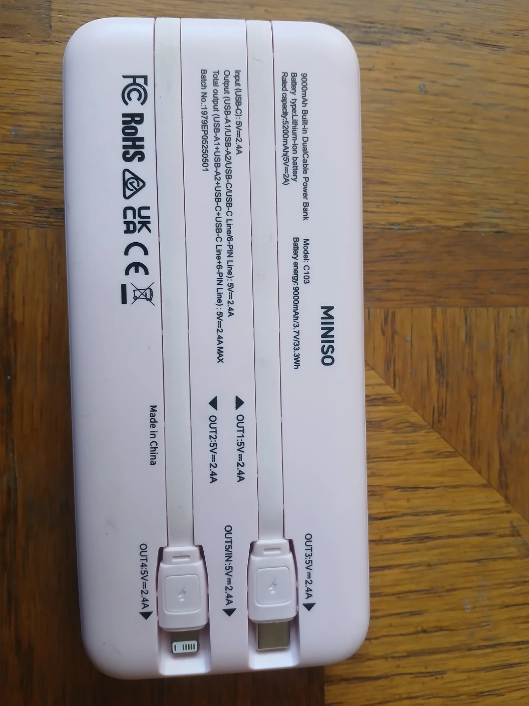 MINISO 9000mAh Built-in Dual Cable Power Bank - photo 2
