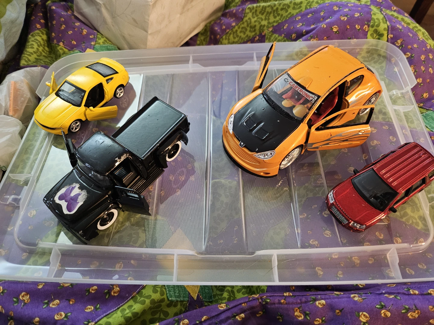 Lot of  die cast cars  as is