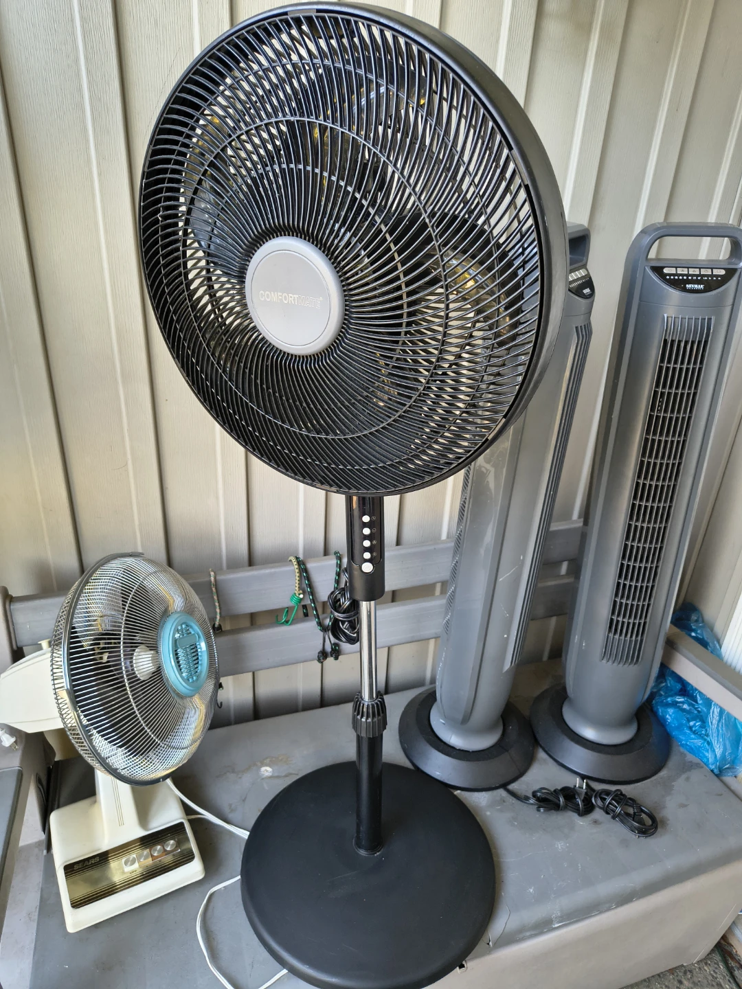 16 inch Premium Electronic Pedestal Fan