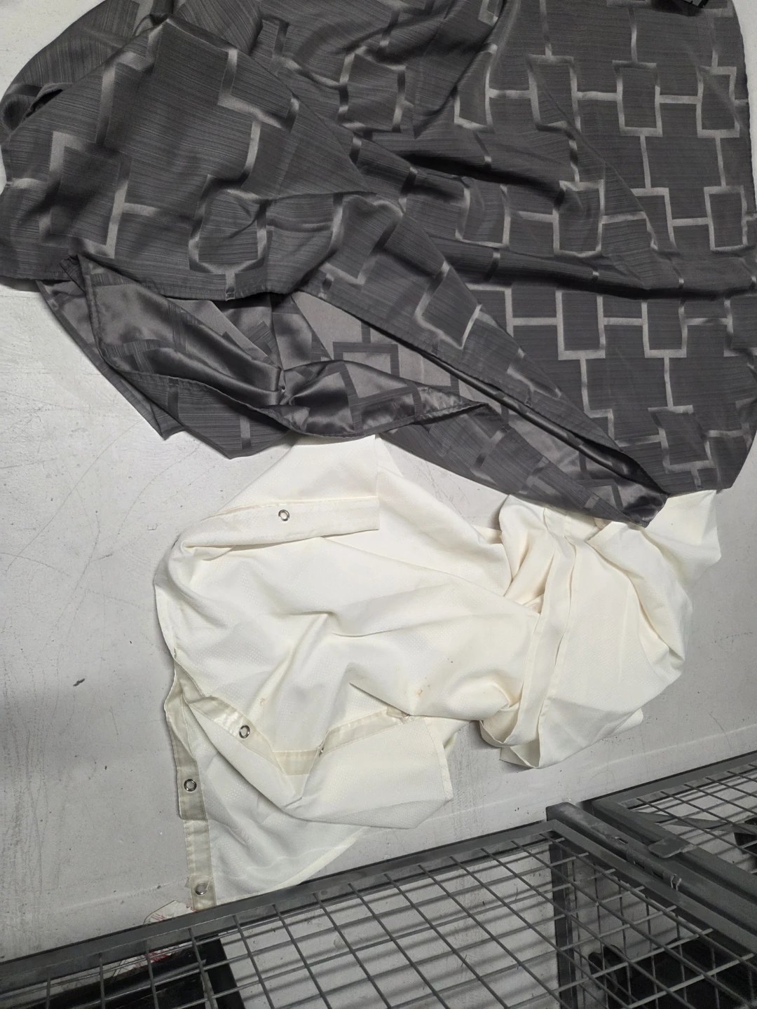 Set of two curtains - photo 3