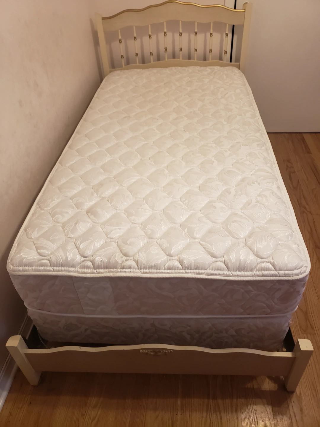 Twin Bed Frame with Mattress - photo 5