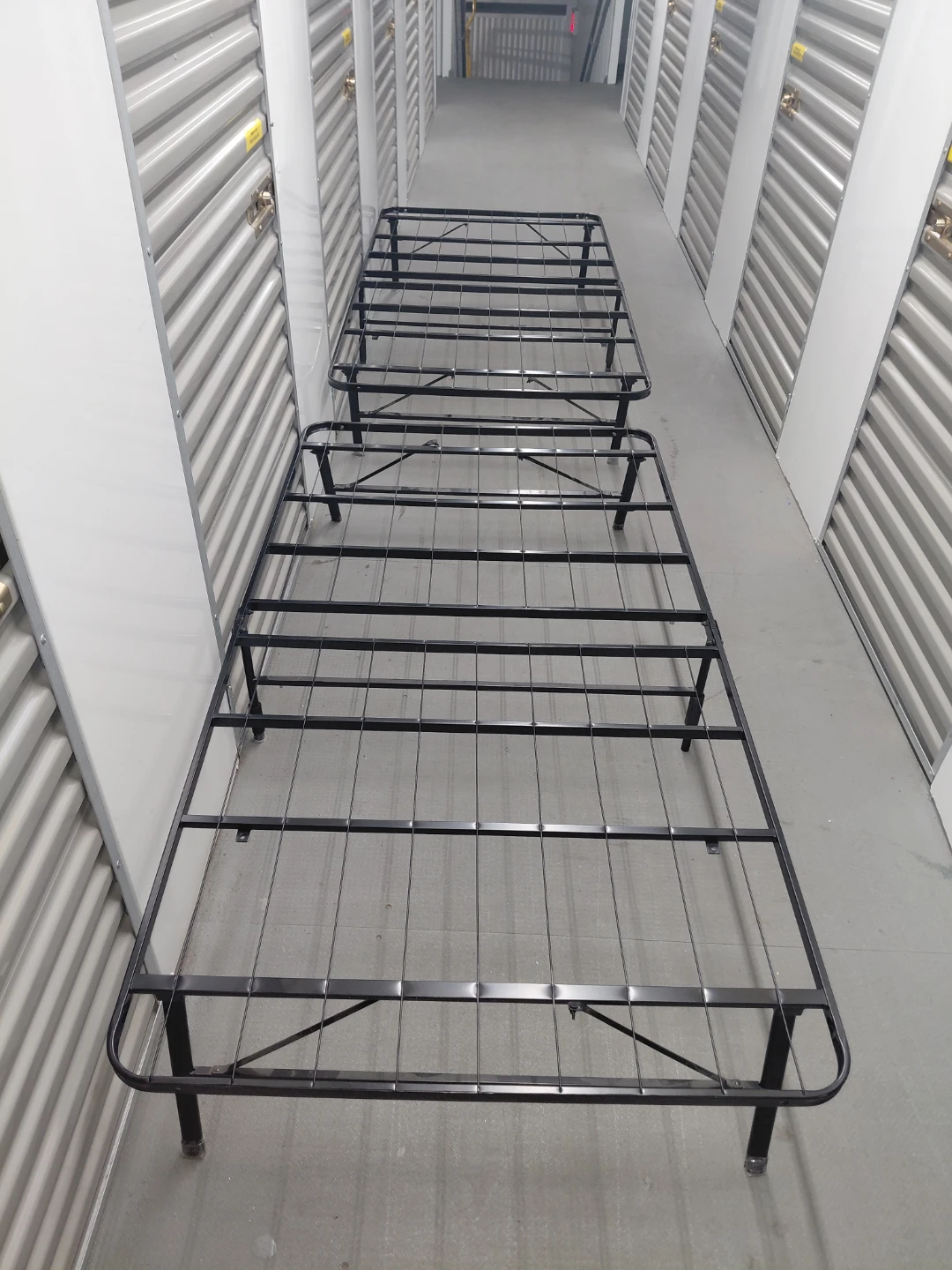 Metal Bed Frame - photo 2