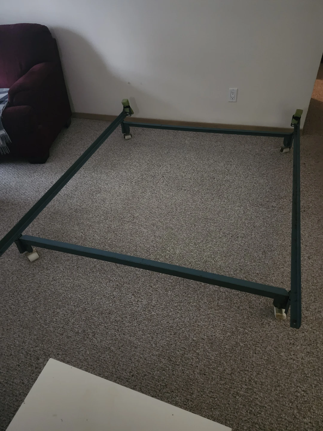 Queen mattress boxspring and metal frame - photo 5
