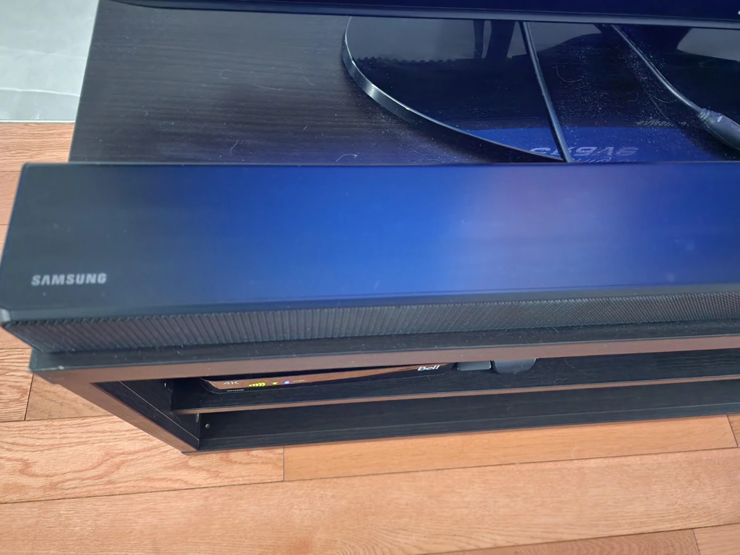 Samsung Soundbar and Subwoofer