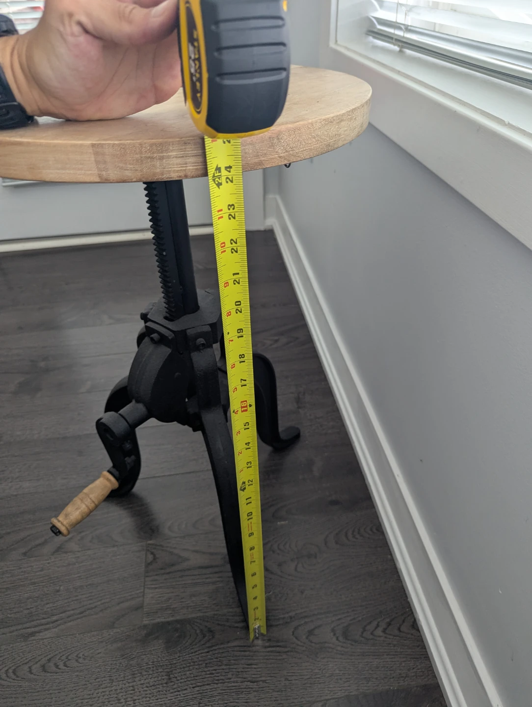 Adjustable Height Round Side Table - photo 5