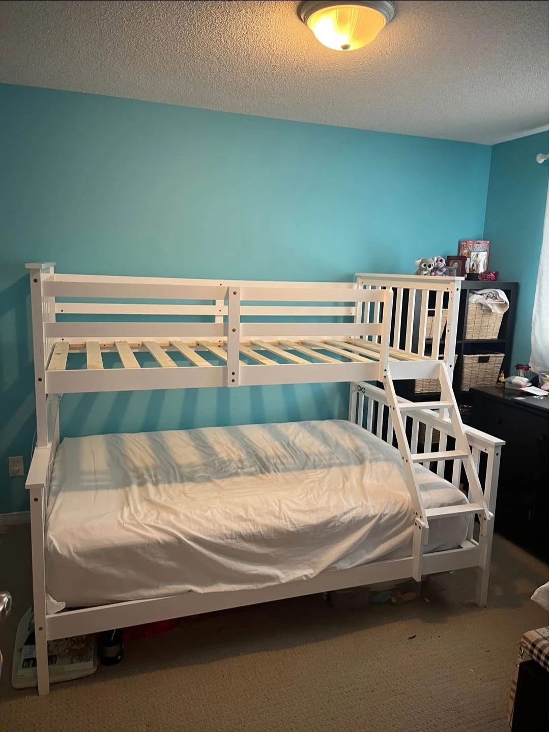 White Wooden Bunk Bed twin over full