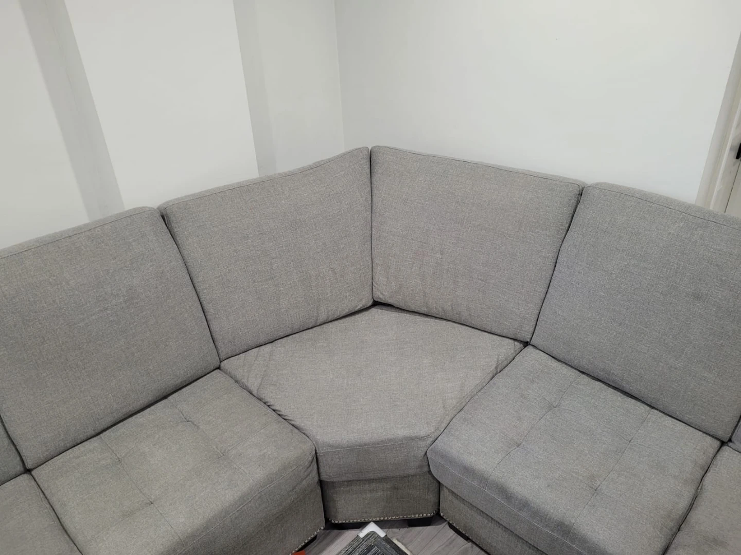 Grey Sectional Sofa with Lift Top Coffee Table - photo 3