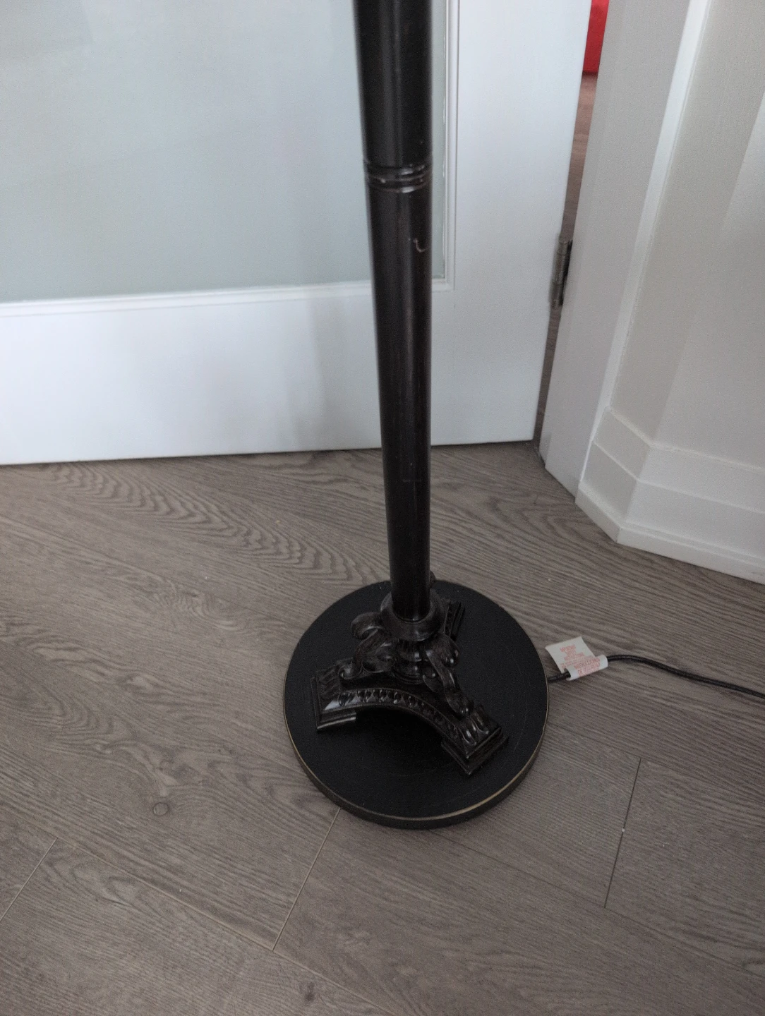 Traditional Floor Lamp with White Shade - photo 4