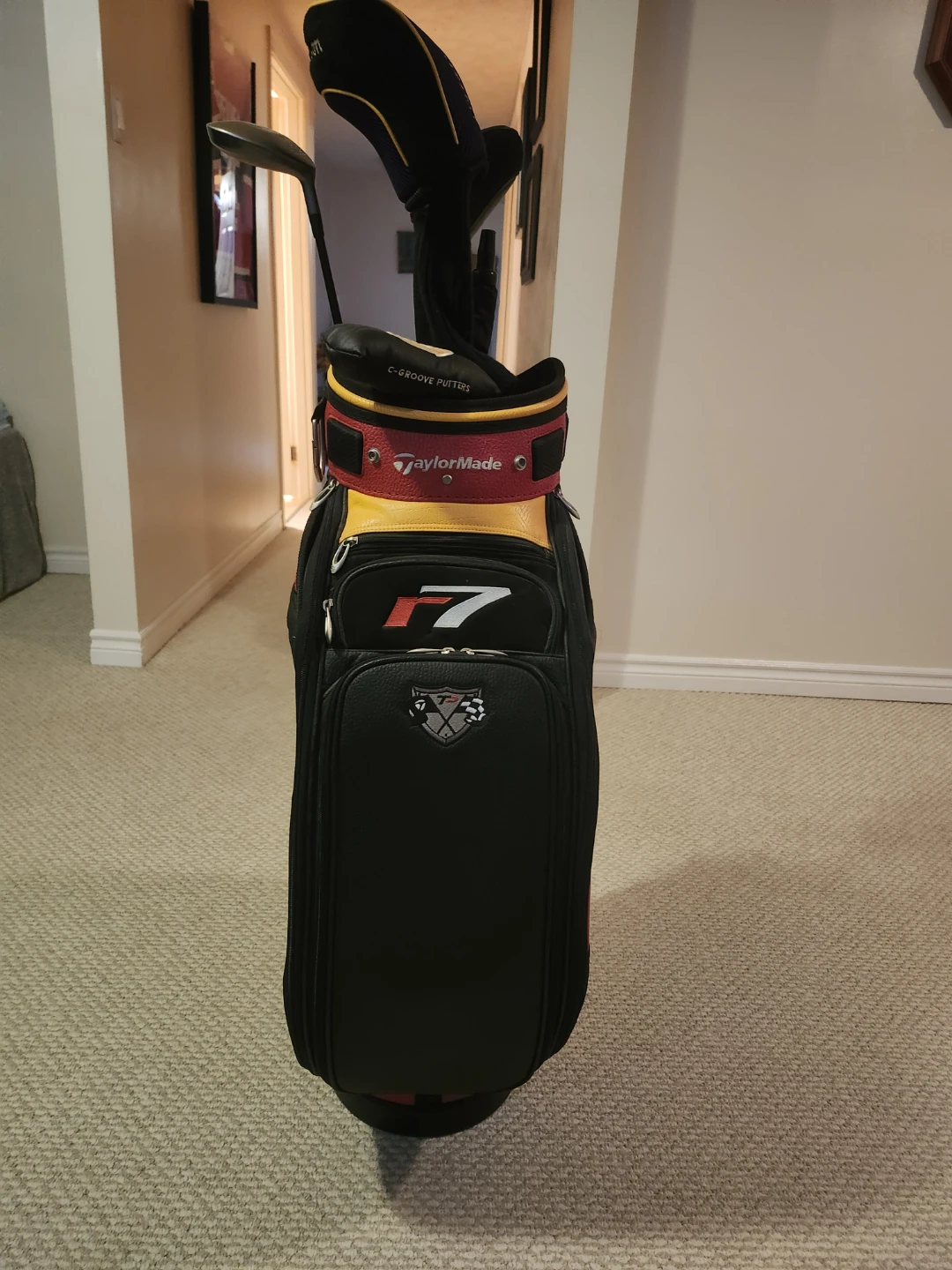 TaylorMade Golf Bag with Wilson & Tight Lies Headcovers