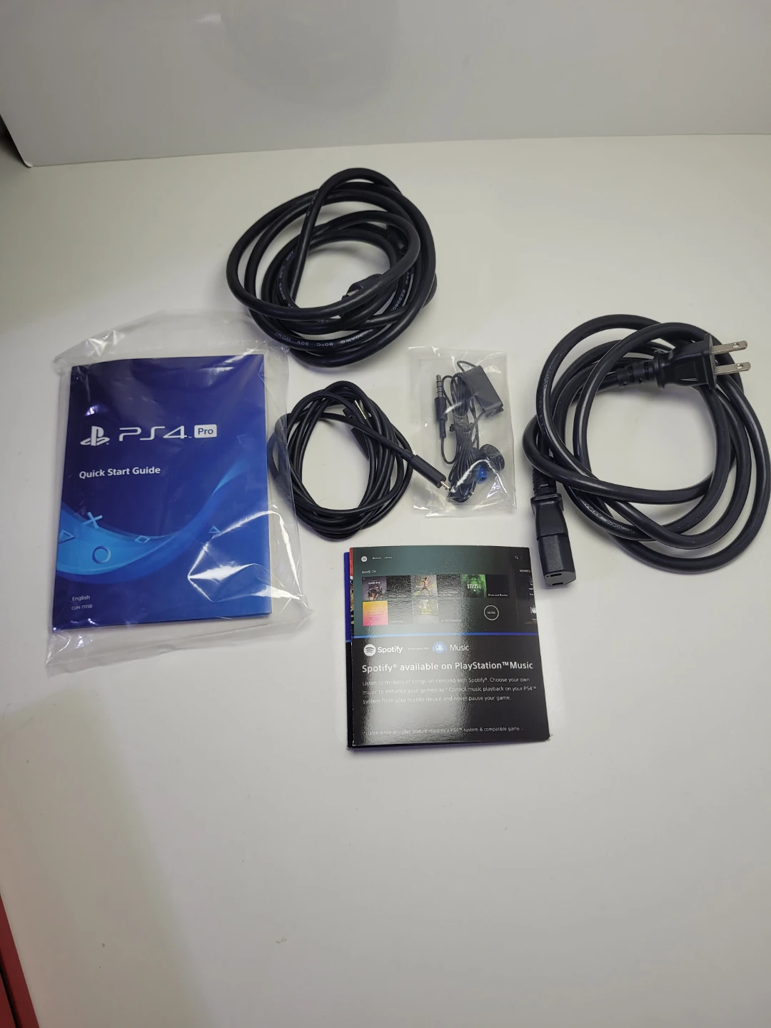 Sony PlayStation 4 Pro Limited Edition Spider-Man Bundle - photo 4