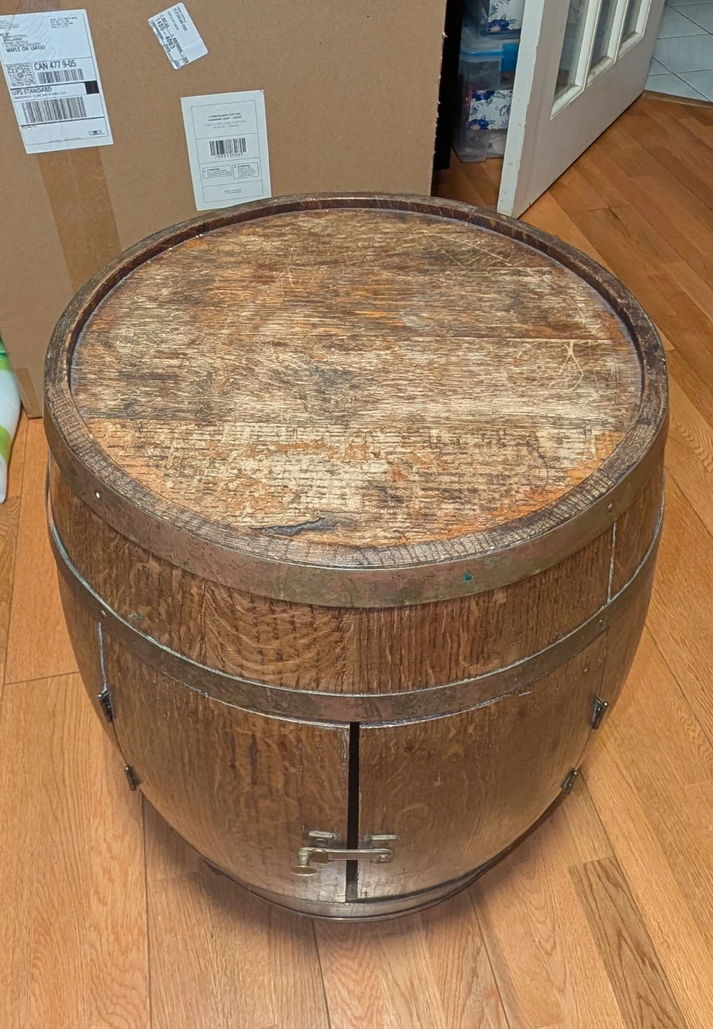 Vintage EXFA novelty mini barrel bar cabinet - photo 3