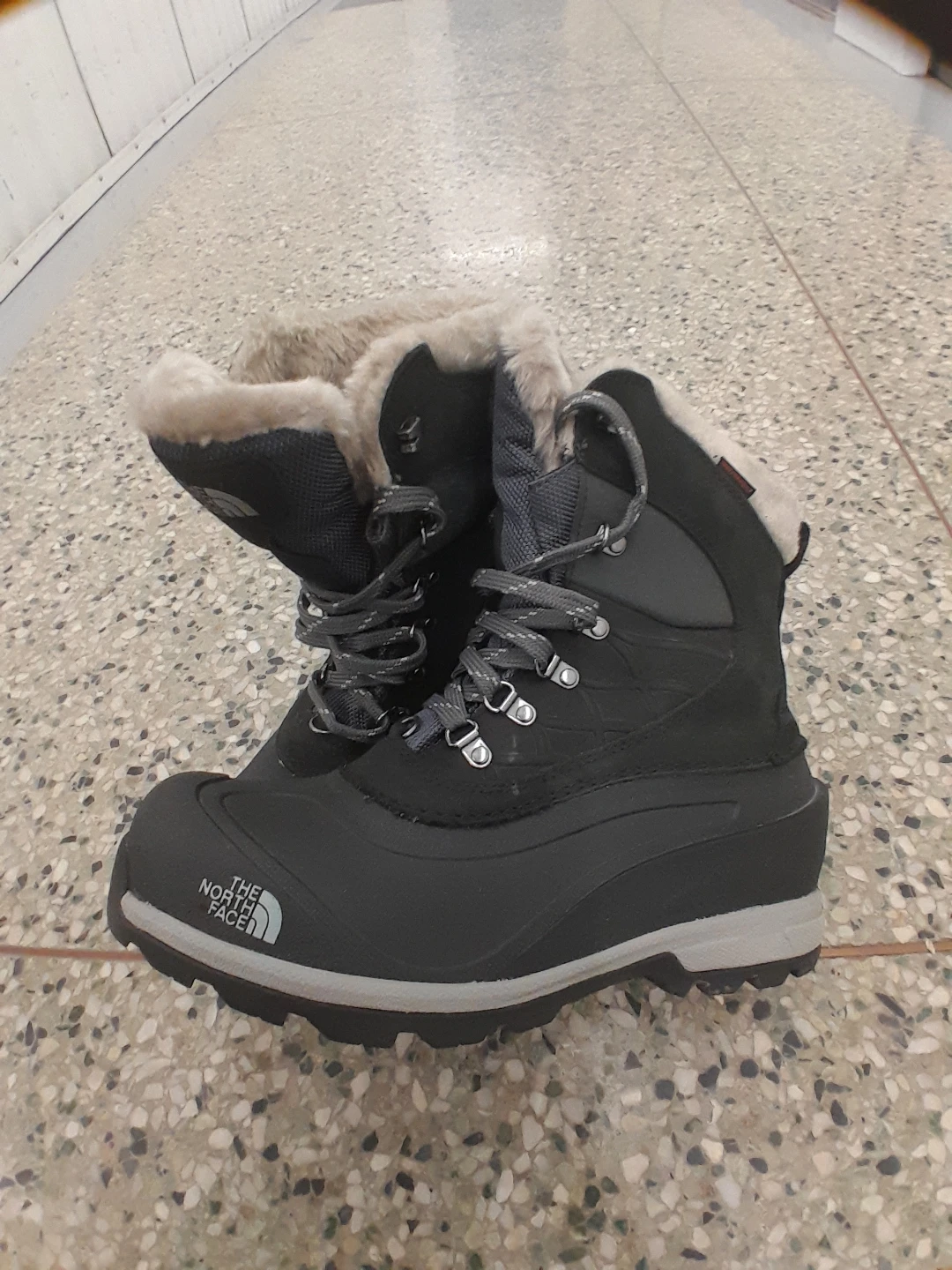 The North Face Winter Boots Women's Size 9 - photo 3