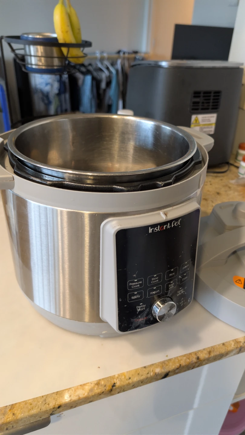 Instant Pot Pressure Cooker - photo 3