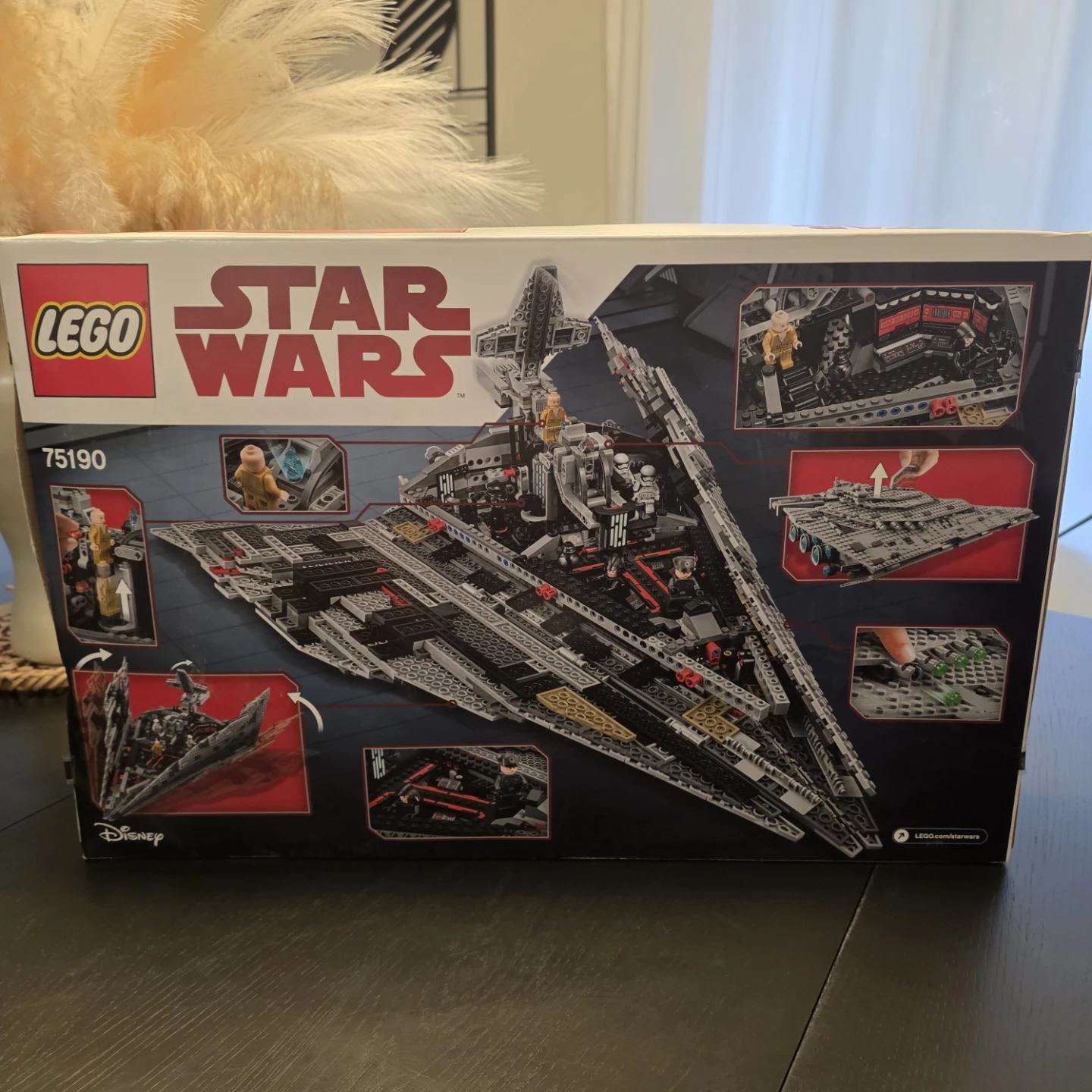 LEGO Star Wars First Order Star Destroyer (75190) - photo 2