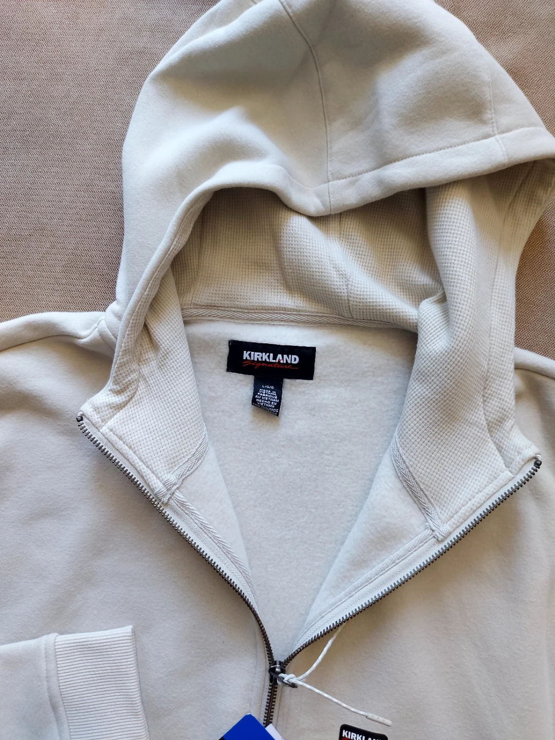 Thick and warm Kirkland Signature Men's Full Zip Hoodie Large - photo 3